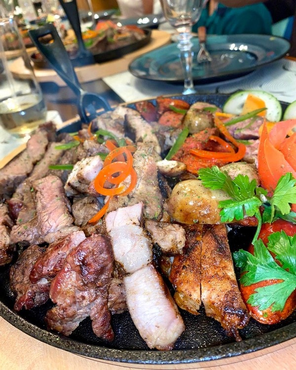 BRASAS RESTAURANT -  pampatar